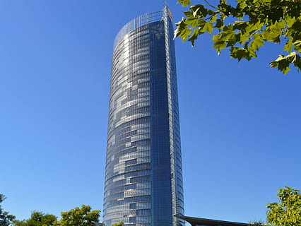 skyskraber, Post Tower, telecom tower, meddelelse, bygning, Bonn, glas, international, globalisering, netværk, www, symbol, bygget struktur, himmel, bygning udvendig, arkitektur, blå, træ, plante, by, skyfri himmel, natur, kontorbygning udvendig, moderne, kontor, lav vinkel visning, ingen mennesker, dag, tårn, høj - høj, udendørs, stål, 4K, CC0, offentligt domæne, royaltyfrie