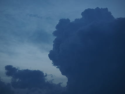 thundercloud, nor, furtună, nori întunecați, redirecţiona, nebulozitate, forme de nori, cumulus nori, amenințător, munți nor, siluetă, cer, nor - cer, natură, fundaluri, nici o persoana, scenics, în aer liber, albastru, zi, frumusețe în natură, vedere unghiulară joasă, scenice - natura, o scenă liniștită, liniște, idilic, Cloudscape, amurg, scenă non-urbană, apus de soare, 4K, CC0, domeniu public, fără drepturi de autor
