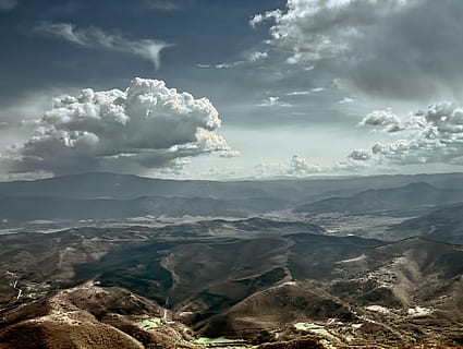 ceu, scogliera, paesaggio, bellezza nella natura, scenics - natura, nuvola - cielo, cielo, montagna, la tranquillità, scena tranquilla, ambiente, scena non urbana, catena montuosa, giorno, natura, nessuno, idilliaco, luce del sole, all'aperto, geologia, inverno, picco di montagna, montagna innevata, 2K, CC0, dominio pubblico, privo di copyright