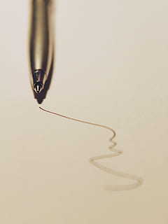 Makrofotografie, silberner Kugelschreiber, Stift, Papier-, Schlaganfall, verlassen, Büro, Schreibwaren, Schreibwerkzeug, Bürobedarf, Bürozubehör, Kuli, schreiber, Geschäft, Schreiben, Nahansicht, keine Leute, drinnen, Studioaufnahme, kopieren sie platz, selektiver Fokus, Metall, Natur, Anhänger, Schatten, Schmuck, Wasser, Stillleben, Zeichenfolge, Angelhaken, Angeln, weißer Hintergrund, zwei Objekte, Tag, persönliches Accessoire, 4K, CC0, gemeinfrei, lizenzfrei