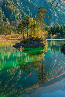 escènic, vista, llac, bosc, la llum del dia, medi ambient, caure, paisatge, muntanya, naturalesa, a l'aire lliure, parc, pi, plàcid, reflexions, riu, rock, estiu, viatjar, arbres, aigua, boscos, imatges de drets d’autor, reflexió, arbre, escenics - natura, bellesa a la natura, tranquil·litat, escena tranquil·la, planta, tardor, cap gent, davant del mar, idíl·lic, escena no urbana, terra, dia, color verd, canvi, 5K, CC0, domini públic, lliure de regalies