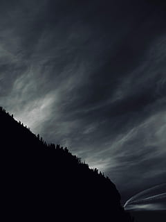 frenesia, Senza titolo, nube, montagna, albero, treeline, cielo, foresta, buio, silhouette, notte, drammatico, everwildme, frenesia dei fiori, nuvola - cielo, bellezza nella natura, scenics - natura, nessuno, natura, pianta, Inquadratura dal basso, la tranquillità, scena tranquilla, scena non urbana, tempesta, all'aperto, nuvoloso, crepuscolo, infausto, 5K, CC0, dominio pubblico, privo di copyright