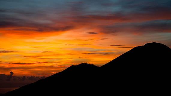 wolkig, Dämmerung, Abend, Hügel, Landschaft, Morgen, Berge, natürlich, Himmel, Sonnenaufgang, Sonnenuntergang, Tourismus, lizenzfreie Bilder, Silhouette, wolke - himmel, Schönheit in der Natur, Szenen - Natur, orange Farbe, Berg, Natur, ruhige Szene, Ruhe, Dramatischer Himmel, Umgebung, keine Leute, Nicht-städtische Szene, Gebirge, majestätisch, draußen, idyllisch, 5K, CC0, gemeinfrei, lizenzfrei