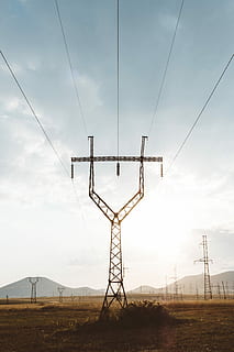elektrische Post, Foto, Netzwerkturm, Rasenplatz, Pylon, Kabel, Draht, Himmel, Wolke, Stromleitung, Berg, Feld, Gras, Nebel, Armenisch, Post, Bahnhof, Leistung, Strommast, Elektrizität, wolke - himmel, Netzteil, Technologie, Kraftstoff- und Stromerzeugung, Natur, Verbindung, keine Leute, Tag, Umgebung, Flachwinkelansicht, Land, Landschaft, die Architektur, draußen, 4K, CC0, gemeinfrei, lizenzfrei