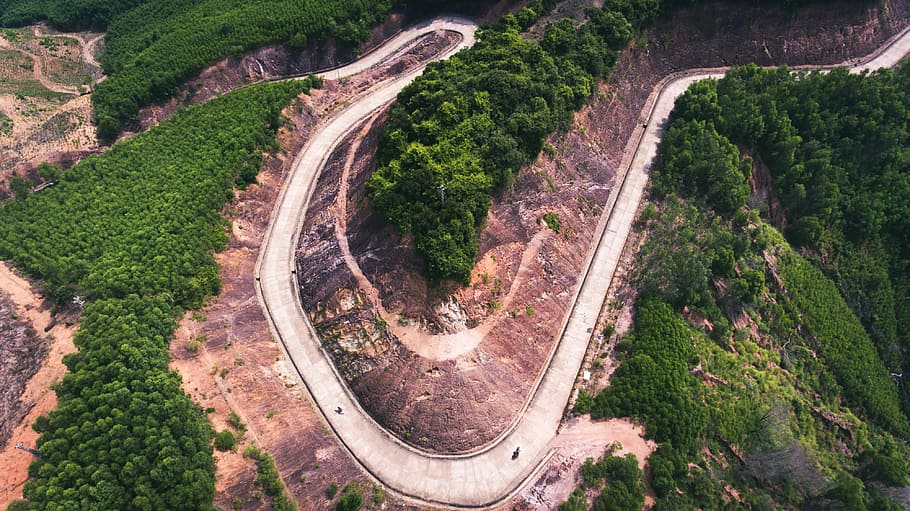 fugl-øje, se billede, hovedvej, træer, antenne, fotografering, buet, vej, væg, træ, Skov, luftfoto, bjerg, motorcykel, thai hoa, rejse, drone, asium, Ho Chi Minh Trail, vietnam, høj vinkel visning, plante, dag, natur, skønhed i naturen, scenics - natur, transportmidler, miljø, vækst, landskab, ingen mennesker, jord, grøn farve, udendørs, bygget struktur, arkitektur, ro, kurve, 4K