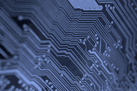 svart, grå, kretskort, bakgrund, kretsar, bild, bakgrundsbild, dator, design, bakgrunder, datachip, moderkort, elektronikindustrin, abstrakt, mönster, full ram, inget folk, blå, industri, teknologi, internet, texturerad, närbild, förbindelse, arkitektur, data, form, kodning, 2K, CC0, offentligt domän, royaltyfria