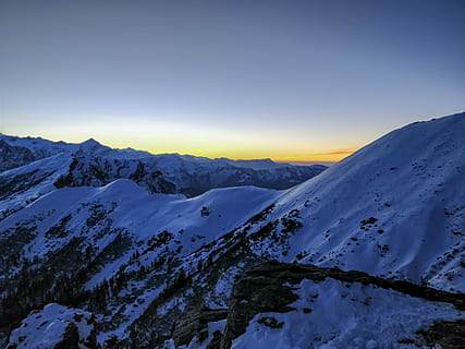 himalayas răsărit de soare, Munte, umplut, zăpadă, de munte, albastru, galben, gradient, roci, temperatura rece, iarnă, cer, scenice - natura, frumusețe în natură, mediu inconjurator, liniște, peisaj, un munte acoperit de zăpadă, o scenă liniștită, nici o persoana, natură, idilic, scenă non-urbană, apus de soare, cer senin, varf de munte, Brad, 4K, CC0, domeniu public, fără drepturi de autor