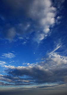 nuvem, céu, nuvens, azul, branco, solar, verão, por do sol, panorama, natureza, Paz, lindo, à noite, cor, Primavera, fundo, nuvem - céu, beleza na natureza, tranquilidade, scenics - natureza, ninguém, cloudscape, meio Ambiente, visão de baixo ângulo, cena tranquila, ao ar livre, origens, dia, céu dramático, cor branca, idílico, nublado, meteorologia, 2K, CC0, domínio público, royalty free
