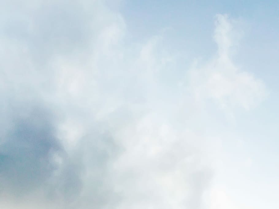 cloudformation, cel nuvolós, núvol, cel, suau, estratosfera, cloudscape, temps, boira, amunt, cel blau, blau, eteri, núvol - cel, vista d’angle baix, bellesa a la natura, dia, cap gent, escenics - natura, naturalesa, tranquil·litat, fons, marc complet, escena tranquil·la, a l'aire lliure, Color blanc, meteorologia, idíl·lic, còpia espai, 2K