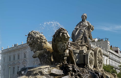 žena, jezdectví, socha lva kočár, zdroj, Cybele památník, Madrid, architektura, sochařství, umění a řemesla, zastoupení, socha, lidské zastoupení, tvořivost, stavba, exteriér budovy, mužská podobnost, nebe, řemeslo, Příroda, nikdo, den, minulost, Dějiny, fontána, město, venku, 4K, CC0, veřejná doména, bez autorských práv
