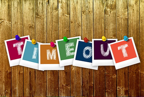 Zeitüberschreitungstextdekor, Auszeit, Uhr, Morgen, Zeiger, Stunde, Beruhige dich, Unterbrechung, Herz, Liebe, Beziehung, Entfernung, Paar, sich ausruhen, brechen, Polaroid, Stift, Entspannen Sie Sich, Silhouette, Entspannung, Prompt, Holz, Wald, Holz - Material, Text, Seite an Seite, keine Leute, mehrfarbig, westliche Schrift, Kommunikation, hängend, Stillleben, Brief, Tabelle, Großbuchstabe, Wandbau - Funktion, Nahansicht, High Angle View, Gruppe von Objekten, Kunst und Handwerk, Tag, Variation, Container, Botschaft, 5K, CC0, gemeinfrei, lizenzfrei