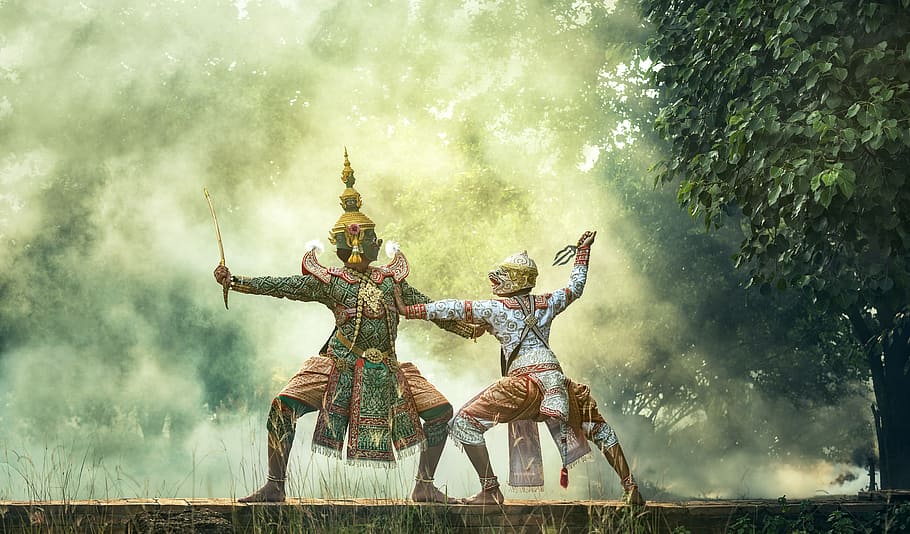 antiga il·lustració dels guerrers, actor, animals, antic, tir amb arc, art, asia, bangkok, bonic, Cambodja, capital, ciutat, roba, cultura, el ball, dramatitzat, joieria, detalls, espectacle, drama, arreglat, encantador, entreteniment, origen ètnic, artesanies, hanuman, horitzontal, Índia, khon kaen, titella, màscara, nacional, khon, gent, pràctica, fotografia, popular, ramakirti, ramayana, siam, mesurar, Tailàndia, tos-sa- kan, tradicional, vi, arma, naturalesa, longitud completa, arbre, religió, núvol - cel, cel, creença, cultura i entreteniment artístic, a l'aire lliure, adult, roba tradicional, espiritualitat, emoció, felicitat, planta, dues persones, emoció positiva, pluja, braç humà, 5K
