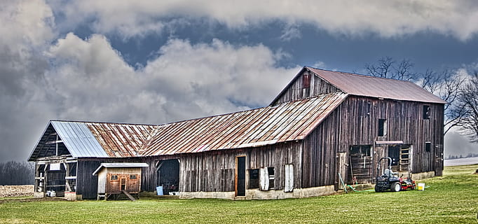 Scheune, rustikal, Scheunen, Ohio, digitale Kunst, ländlich, szenisch, Land, Landschaft, Schuppen, wirft, Bauernhof, Bauernhöfe, Landwirtschaft, landwirtschaftlich, Bauernhaus, champaign, Bezirk, Americana, Foto, fotografieren, Struktur, Strukturen, sturgell, William Sturgell, bill sturgell, historisch, Wohnkultur, Gebäude, Wolken, Himmel, Baum, Bäume, wolkig, Unkraut, Champaign County, Urbana, die Architektur, gebaute Struktur, Gebäudehülle, Gras, landwirtschaftliches Gebäude, wolke - himmel, Haus, Natur, ländliche Szene, Tag, Umgebung, keine Leute, Pflanze, Wohngegend, 5K, CC0, gemeinfrei, lizenzfrei