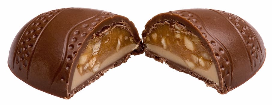 cioccolato, bianca, sfondo, pralina, Pasqua, uovo, caramello, vacanza, caramella, confezione, zucchero, dolce, decorazione, cibo, calorie, sfondo bianco, ritagliare, cibo e bevande, Marrone, due oggetti, girato in studio, nessuno, forma, Oggetto creato dall'uomo, fatto dall'uomo, fetta, in casa, singolo oggetto, uno stile di vita sano, benessere, panoramico, vecchio, Colore bianco, spuntino, 1080P