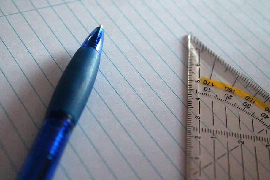 paper, escriure, bolígraf, oficina, nota, negocis, treballar, Bloc de notes, paperassa, educació, estudiar, regle, nombre, primer pla, natura morta, a l'interior, instrument de mesura, cap gent, vista d’angle alt, cinta mètrica, taula, precisió, blau, llapis, dos objectes, instrument d’escriptura, matemàtiques, tir de l'estudi, 4K