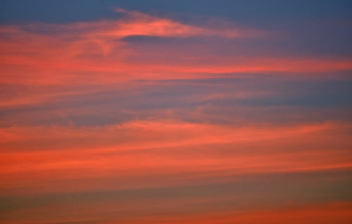 auringonlasku, luonto, taivas, pilviä, reilu sää, kesä, panoraama, hämärä, pilvestä, punainen, pehmeä, linjat, oranssi väri, kauneus luonnossa, pilvi - taivas, maisemat - luonto, tyyneys, rauhallinen kohtaus, taustat, idyllinen, ei ihmisiä, koko kehys, dramaattinen taivas, vaaleanpunainen väri, ulkona, cloudscape, romanttinen taivas, violetti, meteorologia, 5K, CC0, public domain, rojaltivapaa