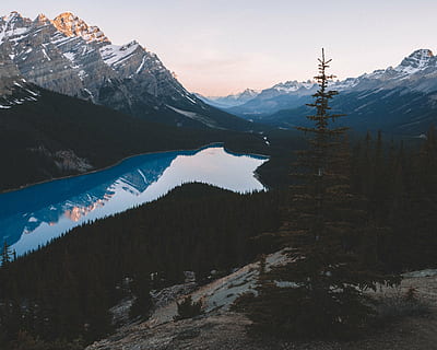 cuerpo, agua, rodeado, arboles, fotografía, watewr, lago, reflexión, planta, bosque, montaña, cumbre, colina, paisaje, naturaleza, tierras altas, azul, cielo, nube, nieve, invierno, cordillera, scenics, temperatura fría, otoño, al aire libre, paisajes - naturaleza, belleza en la naturaleza, escena tranquila, tranquilidad, árbol, escena no urbana, ambiente, nadie, día, Montaña cubierta de nieve, Pino, pico de la montaña, árbol conífero, 4K