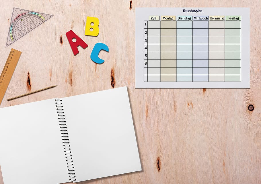 blanc, quadern d’espiral, al costat, paper, horari, quadern, taula, regle, geodreieck, llapis, abc, aprendre, plantilla, ensenyament, dies de la setmana, 6 dies a la setmana, escola, estudiants, professor, gestió del temps, planificador, nens, tornar a l'escola, schulbeginn, alumnes de primer grau, còpia espai, entrar, sortir, símbol, temps, 6 hores d’ensenyament, i dötzchen, alfabet, formació, educació, llançament de l'escola, cap gent, comunicació, material de fusta, multicolor, a l'interior, oficina, carta, directament a sobre, en blanc, bloc de notes, document, creativitat, nota adhesiva, text, recordatori, missatge, nota - missatge, 4K