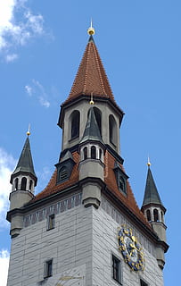 Torre del Rellotge, torre, rellotge, munich, arquitectura, rellotge, Alemanya, baviera, europa, torre, referència, edifici, turisme, viatjar, històric, religió, cel, lloc de culte, exterior de l'edifici, creença, estructura construïda, espiritualitat, vista d’angle baix, naturalesa, cap gent, dia, blau, fletxa, alta - alta, a l'aire lliure, 2K, CC0, domini públic, lliure de regalies