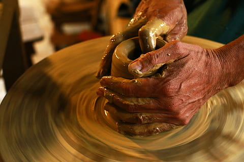hands, spinning, workshop, handmade, ceramics, pottery, clay, human body part, making, human hand, expertise, motion, occupation, skill, working, preparation, indoors, hand, art and craft, craft, creativity, one person, craftsperson, real people, mud, 4K, CC0, public domain, royalty free
