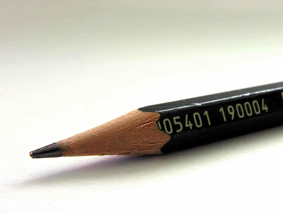 tužka, makro, tip, podnikání, papír, kancelář, globální komunikace, obsazení, text, stálý život, psaní, uvnitř, detail, studio shot, bílé pozadí, nikdo, sdělení, západní skript, umění a řemesla, dřevo - materiál, vzdělání, jeden objekt, stůl, ostrý, kopie prostor, vysoký úhel pohledu, 1080P