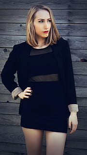 nothing, something, one more thing, beauty, one person, front view, beautiful woman, hair, young adult, young women, blond hair, three quarter length, women, long hair, real people, portrait, hairstyle, fashion, standing, looking at camera, lifestyles, adult, teenager, 5K, CC0, public domain, royalty free