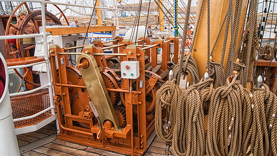 Ropes, Ship, Cable, Tros, Boat, Port, knot, fix, sea, rope, deck, boats, wood - material, brown, no people, industry, indoors, day, large group of objects, nautical vessel, transportation, equipment, outdoors, metal, architecture, sailing ship, craft, retail, sailboat, art and craft, mode of transportation, 4K, CC0, public domain, royalty free