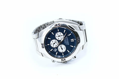 ceas, timp, marcă, luxos, alb, fundal alb, masculin, om, Festina, albastru, metal, timpul, de modă veche, clockworks, stil retro, ceas de mână, fata de ceas, temperatura rece, elimina, instrument de timp, argintiu colorat, număr, argint - metal, minutar, bogatie, a închide, Bijuterii, oţel, timer, un singur obiect, crom, numărătoarea inversă, accesoriu personal, 5K, CC0, domeniu public, fără drepturi de autor