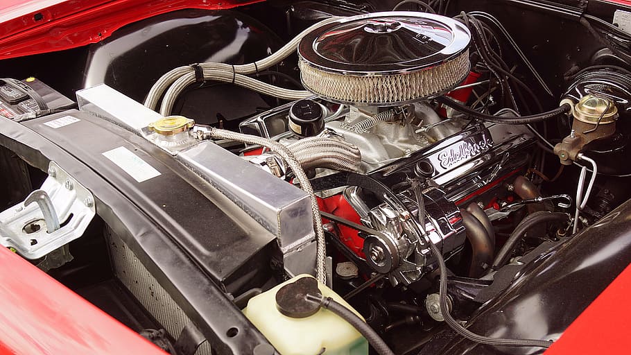 motor, carb, antiguitat, vell, cotxe, auto antic, vehicle històric, el vehicle, retro, monument, oldtimer, el Museu, transport, moto, exclusiu, pasatemps, filtre d'aire, manera de transport, automòbil, vehicle terrestre, metall, part del vehicle, maquinària, indústria de l'automòbil, cap gent, tecnologia, primer pla, crom, dia, part de la màquina, taller de reparació d'automòbils, estacionari, a l'interior, color plata, netejar, roda, 5K
