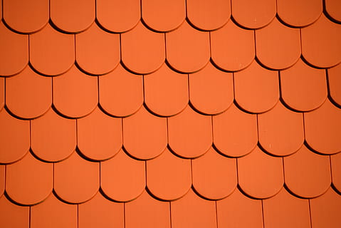 Überdachung, Fliese, rot, Wand, Backstein, Wandfenster, roter Ziegelstein, Vollbild, Muster, Hintergründe, keine Leute, orange Farbe, High Angle View, die Architektur, große gruppe von gegenständen, in einer Reihe, braun, Wiederholung, abstrakt, gestalten, draußen, Fülle, Nahansicht, Seite an Seite, Dach, 5K, CC0, gemeinfrei, lizenzfrei