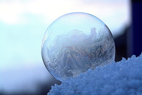 close-up, frozen, water, art, ball, ball-shaped, bubble, cold, crystal, design, frost, ice, icy, outdoor, pattern, reflection, round, season, shape, shining, snow, soap bubble, sphere, weather, winter, cold temperature, nature, blue, no people, globe - man made object, glass - material, outdoors, environment, fragility, 5K, CC0, public domain, royalty free