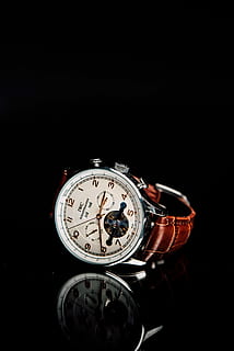 cronografo tondo color argento, orologio, Marrone, pelle, cinghia, cronografo iwc color argento, lettura, 02:40, tempo, sfondo nero, minimo, sparare del prodotto, produzione, Prodotto, fotografia del prodotto, precisione, girato in studio, orologio da polso, in casa, avvicinamento, copia spazio, metallo, numero, singolo oggetto, nessuno, strumento del tempo, natura morta, ricchezza, lusso, riflessione, fatto dall'uomo, color argento, accessorio personale, acciaio, mano minuta, orologio da tasca, 5K, CC0, dominio pubblico, privo di copyright