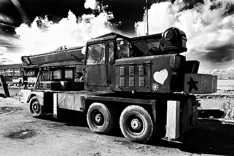 wide, angle, black, white, shot, old, crane, image, captured, Wide angle, was captured, Faversham, Kent, England, various, clouds, sky, black And White, transportation, obsolete, old-fashioned, concepts And Ideas, time, outdoors, day, no people, mode of transportation, land vehicle, cloud - sky, truck, nature, motor vehicle, land, business, road, semi-truck, architecture, sunlight, commercial land vehicle, abandoned, stationary, wheel, 4K
