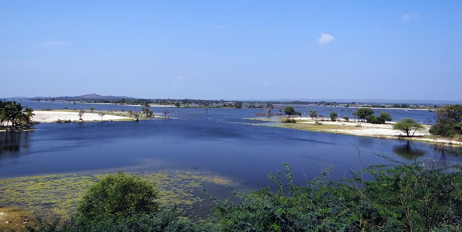 Krishna, fiume, backwaters, Karnataka, krishna, fiume, India, paesaggio, natura selvaggia, scenario, naturale, selvaggio, all'aperto, ambiente, panoramico, terra, natura, acqua, lago, Paesaggi, cielo, blu, riflessione, nessuno, pianta, mare, albero, destinazioni di viaggio, scenics - natura, architettura, la tranquillità, giorno, costruzione, viaggio, laguna, 4K