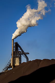 industriell, Stapel, Rauch, Rohr, Dampf, Industrie, Verschmutzung, Sendung, Versand, Pflanze, Gas, stehlen, Herstellung, Michigan, obere Halbinsel, Himmel, Fabrik, Gebäudehülle, Schornstein, Rauch - physische Struktur, wolke - himmel, Umweltprobleme, Flachwinkelansicht, die Architektur, Natur, Blau, gebaute Struktur, Kraftstoff- und Stromerzeugung, Umgebung, Tag, keine Leute, ausstrahlend, Kamin, Luftverschmutzung, draußen, industrielle Ausrüstung, atmosphärisch, Ökosystem, 4K, CC0, gemeinfrei, lizenzfrei