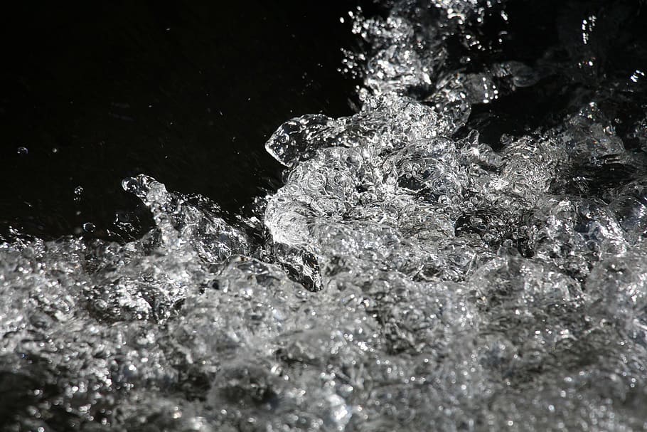 aigua, font, font d’aigua, riu, muntanya, naturalesa, tirar, cascada, corrent, gota d’aigua, fons, esquitxades, frescor, resum, primer pla, enfocament selectiu, cap gent, moviment, temperatura de fred, a l'aire lliure, dia, vista d’angle alt, gel, hivern, marc complet, congelat, davant del mar, menjar i beguda, floc de neu, puresa, fusió, 5K