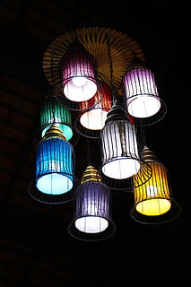 lys, loft, loftlamper, indre, design, værelse, moderne, lampe, væg, arkitektur, lyse, indendørs, ingen, plads, belyst, loftslampe, loft-design, loft-lights, spotlight, belysning, dekoration, glødende, værelse-interiør, fest, traditionel, Foto, pyntet op, dekorative, stil, hjem, ferie, indretning, elektrisk lampe, belysningsudstyr, lanterne, lys pære, nat, udsmykkede, ingen mennesker, lav vinkel visning, multi farvet, elektricitet, hængende, mønster, vedhæng lys, mørk, elektrisk lys, lys - naturligt fænomen, sort baggrund, luksus, papir lanterne, 5K, CC0, offentligt domæne, royaltyfrie