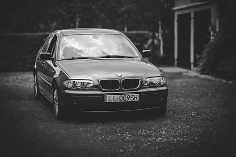 グレーBMWセダン, BMW, e46, 車, 自動, セダン, 316i, 3er, キセノン, ランプ, blackandwhite, 自動車, 交通手段, 無人, 陸上車両, 日, 自然, 屋外, 前景に焦点を当てる, シティ, おもちゃ, セレクティブフォーカス, 建築, 閉じる, レトロスタイル, 通り, 正面図, 定常, 4K, CC0, パブリックドメイン, ロイヤリティフリー