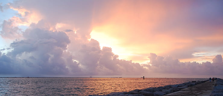 de aur, oră, malul marii, răsărit, nori, cer, plajă, ocean, mare, calm, fotografie, romantic, natură, apă, nor - cer, frumusețe în natură, teren, orizontul peste apă, liniște, scenice - natura, mediu inconjurator, apus de soare, peisaj, dramatic cer, orizont, peisaj marin, Cloudscape, călătorie, destinații de călătorie, soare, în aer liber, 2K, CC0, domeniu public, fără drepturi de autor