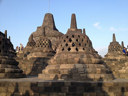 Indonésie, temple, Java, architecture, ciel, structure construite, l'histoire, le passé, religion, Destinations de voyage, spiritualité, croyance, lieu de culte, extérieur du bâtiment, tourisme, bâtiment, Voyage, la nature, ancien, journée, la civilisation ancienne, personne, en plein air, 2K, CC0, domaine public, libre de droits