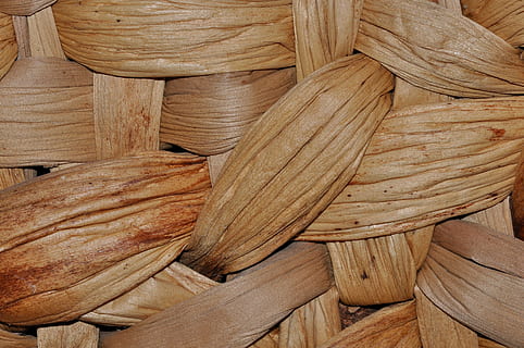warkocz, naturalny materiał, tkane, Struktura, tekstura, witka, jedzenie, tła, drewno - materiał, Natura, brązowy, pełna ramka, żadnych ludzi, wzór, zbliżenie, teksturowane, martwa natura, wewnątrz, dzień, wysoki kąt widzenia, stos, duża grupa obiektów, kształt, naturalny wzór, Szczegół, jedzenie i picie, przeplatają się, 4K, CC0, domena publiczna, darmowe zdjęcia