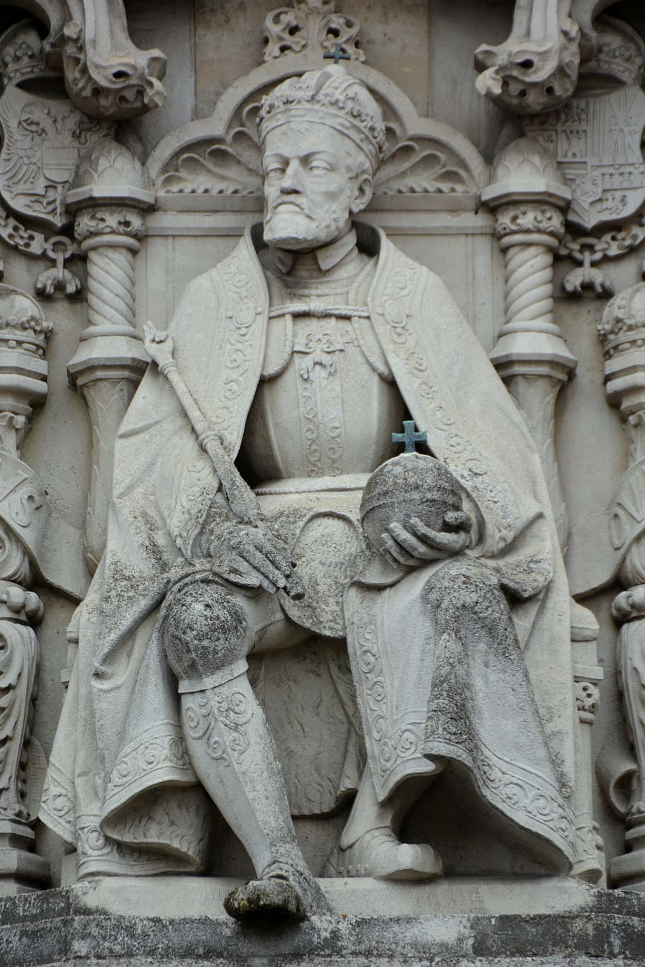 estàtua, emperador charles v, imatge, poder, domini, gelades, regle, escultura, religió, material de pedra, cap gent, història, representació, art i artesania, representació humana, arquitectura, artesania, talla - producte artesanal, espiritualitat, semblança masculina, el passat, sòlid, creença, estructura construïda, creativitat, lloc de culte, ornamentat, civilització antiga, baix relleu, talla, 5K
