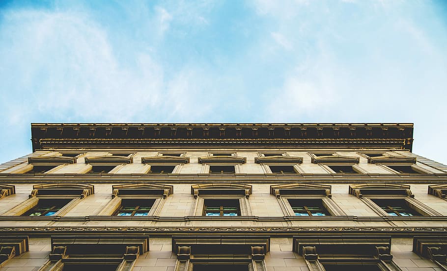 Marrone, calcestruzzo, costruire fotografie, costruzione, fotografia, architettura, esterno dell'edificio, struttura costruita, facciata, posto famoso, architettura ed edifici, cielo, Inquadratura dal basso, giorno, finestra, nuvola - cielo, nessuno, città, natura, all'aperto, storia, quartiere residenziale, il passato, blu, di fila, caratteristica architettonica, luce del sole, appartamento, 4K