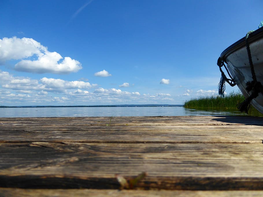 See, Stiefel, Netz, Wasser, Meer, Himmel, Strand, Blau, keine Leute, Horizont, Szenen - Natur, Land, Horizont über Wasser, Schönheit in der Natur, Natur, wolke - himmel, ruhige Szene, Ruhe, Tag, Reise, die Architektur, draußen, 4K