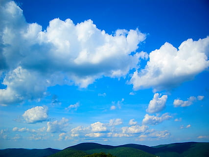 muntanyes, cel, núvols, blau, blanc, cresta blava, rang, virginia, núvol - cel, escenics - natura, bellesa a la natura, tranquil·litat, escena tranquil·la, naturalesa, cap gent, medi ambient, idíl·lic, muntanya, dia, escena no urbana, a l'aire lliure, paisatge, llum solar, Color blanc, cloudscape, Serra, meteorologia, 720P, CC0, domini públic, lliure de regalies