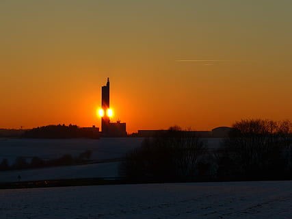 paesaggio, invernale, inverno, campo, arabile, tramonto, abendstimmung, sera, sole, Torre, silo di grano, schapfe mill, Mulino, Jungingen, Ulm, camice svevo, Silo di grano più alto, record mondiale, disco, premio per l'architettura tedesca, architettura, costruzione, silo, memoria, cielo, colore arancione, struttura costruita, esterno dell'edificio, natura, bellezza nella natura, nessuno, temperatura fredda, acqua, silhouette, la neve, scenics - natura, albero, all'aperto, 4K, CC0, dominio pubblico, privo di copyright