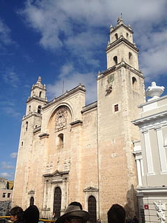 gökyüzü, merida, katedral, kilise, mimari, Avrupa, din, ünlü mekan, yapılı yapı, dış yapı, düşük açılı görünüş, ibadethane, inanç, kule, bina, tinsellik, bulut - gökyüzü, doğa, gün, geçmiş, seyahat yerleri, Tarihçe, turizm, insansız, açık havada, saat, 1080P, CC0, kamu malı, telif ücretsiz