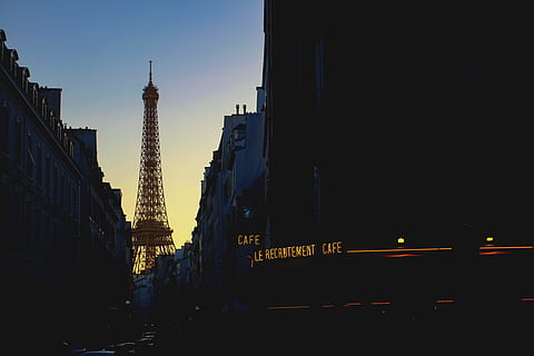 eiffel-torni paris, eiffel-torni, Pariisi, siluetti, kuva, Eiffel torni, Pariisi, kahvila, auringonlasku, auringonnousu, kuuluisa paikka, Lontoo, Englanti, arkkitehtuuri, Englanti, uk, matkakohteet, kaupunkiympäristössä, arkkitehtuuri ja rakennukset, kaupunki, kaupunkikuvan, pääkaupungit, yö-, rakennuksen ulkoa, torni, rakennettu rakenne, rakennus, taivas, pitkä - korkea, toimistorakennuksen ulkoa, pilvenpiirtäjä, matkustaa, ei ihmisiä, luonto, matkailu, valaistu, toimisto, katu, auto, rahoitusalueella, 4K, CC0, public domain, rojaltivapaa