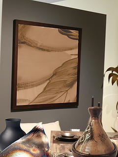 Brun, abstrakt, maleri, ramme, spisestue, indretning, bord, køkken, bord ornament, indre, hjem, møbel, design, ejendom, luksus, beboelse, levende, moderne, møbler, bopæl, aftensmad, elegant, dekorere, inventar, nutidige, klassisk, indendørs, hjem interiør, ingen mennesker, billedramme, beholder, flaske, stilleben, natur, vase, glas - materiale, lempelse, Kunst og håndværk, livsstil, belysningsudstyr, tæt på, skål, lys, elektrisk lampe, 1080P, CC0, offentligt domæne, royaltyfrie