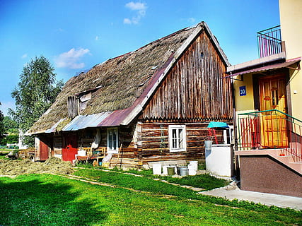 hus, monument, monumenter, arkitektur, bygning, Polen, hytte, landsby, historie, gammel, bygninger, stråtak, trehus, gammelt hus, taket på, strå, trearkitektur, vindu, tre, bygget struktur, bygge eksteriør, gress, himmel, anlegg, natur, dag, boligområde, ingen folk, landlige scene, landskap, tre - materiale, grønn farge, utendørs, landbruksbygning, 2K, CC0, offentlig domene, opphavsrett gratis